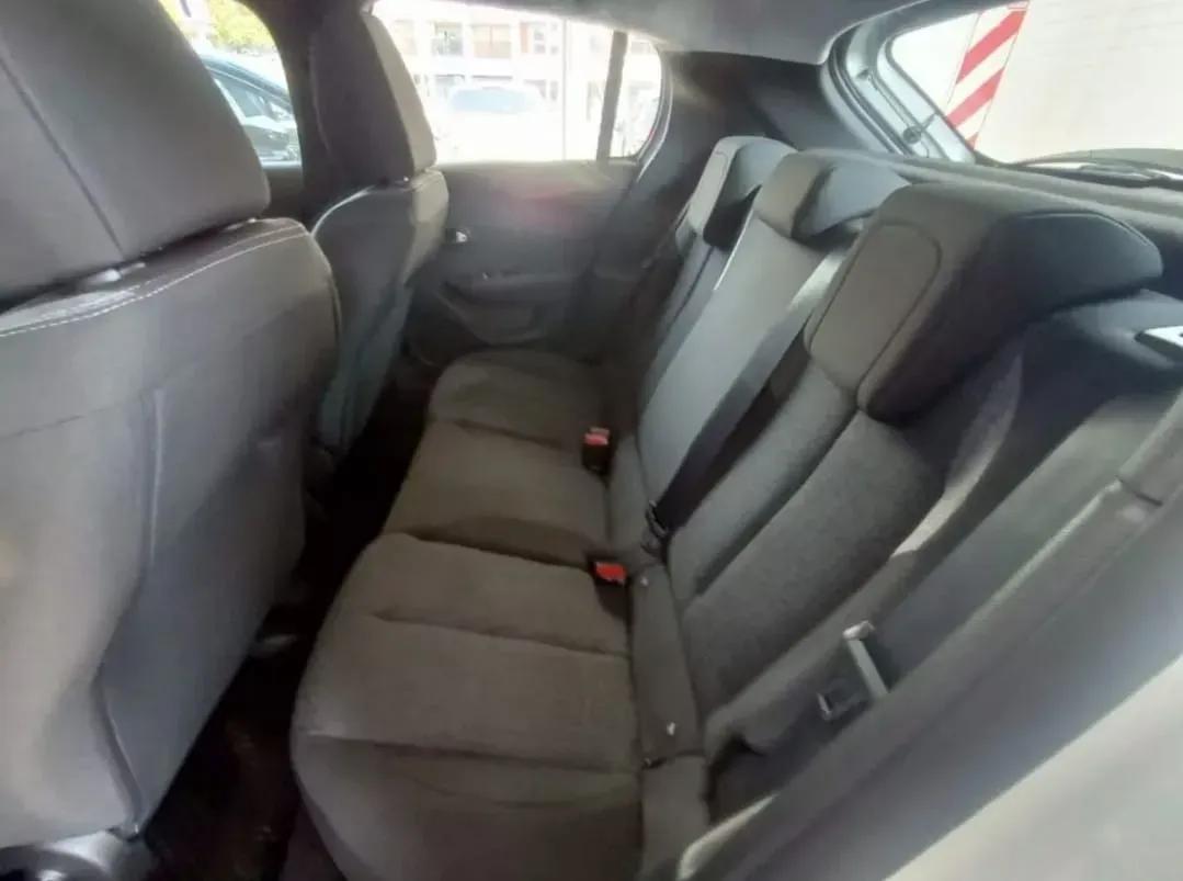 Mirá esta publicación de Peugeot 208