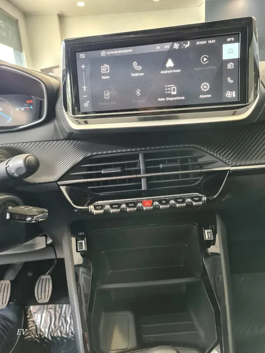 Mirá esta publicación de Peugeot 208