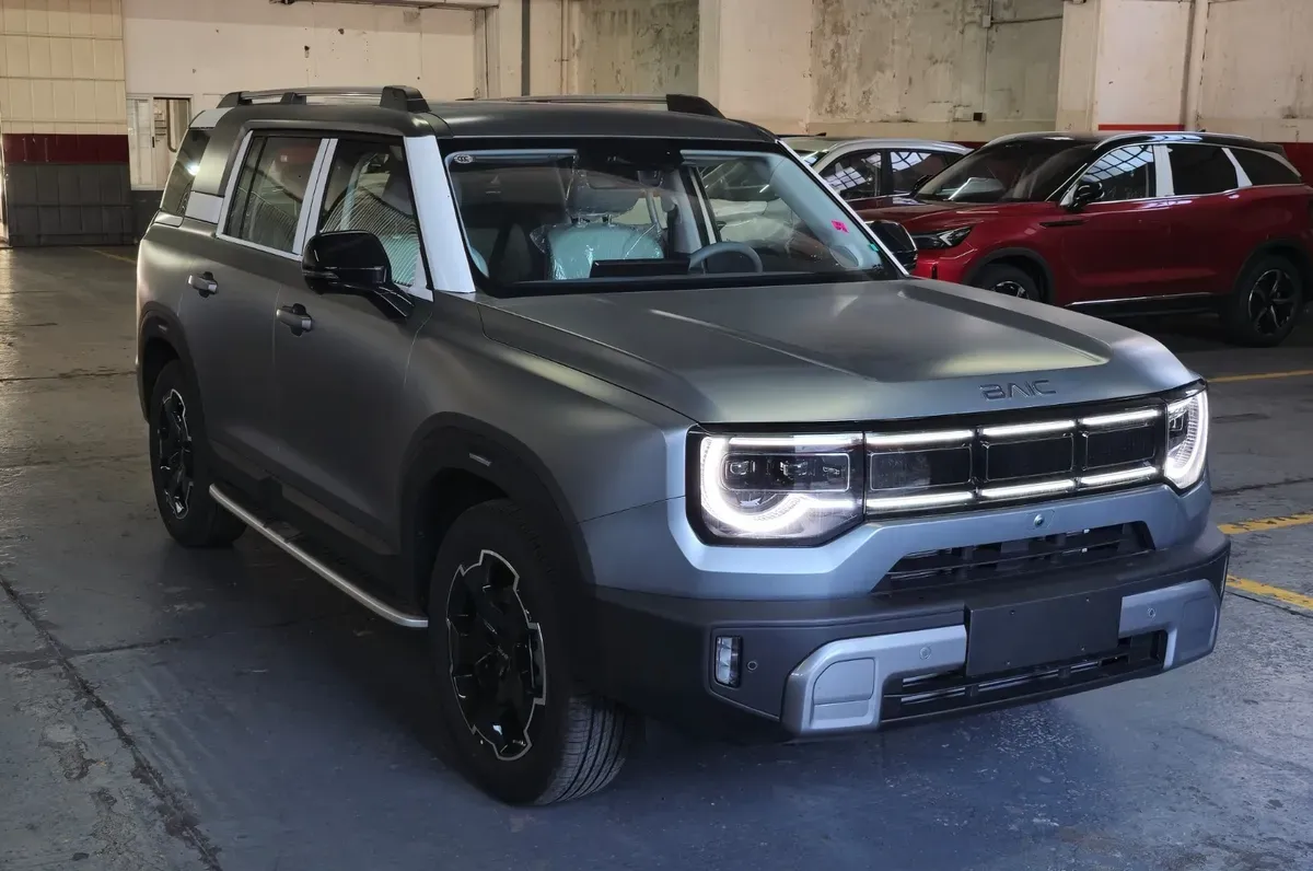Mira esta publicación de Baic Bj 30
