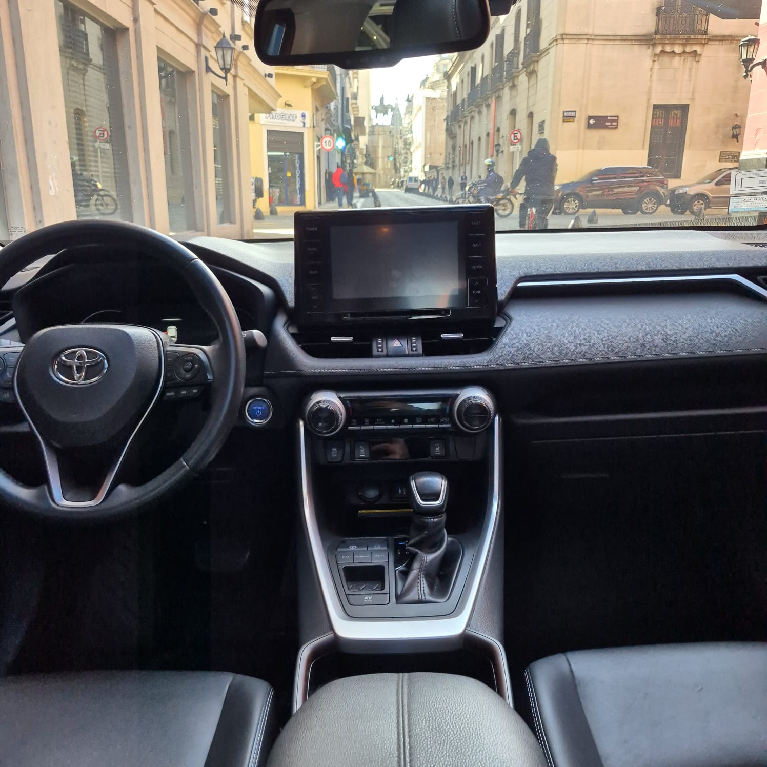 Mirá esta publicación de Toyota RAV4