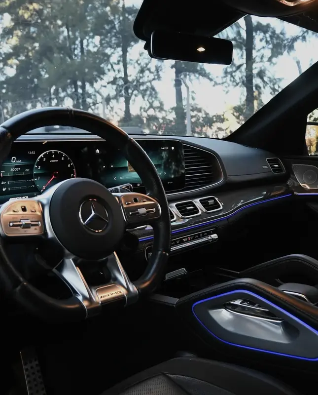Mira esta publicación de Mercedes Benz GLE