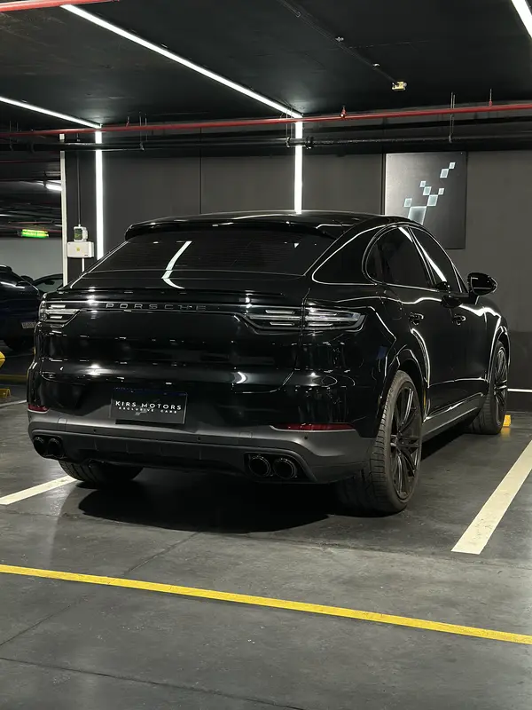Mira esta publicación de Porsche Cayenne