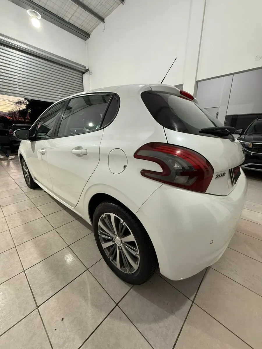 Mirá esta publicación de Peugeot 208