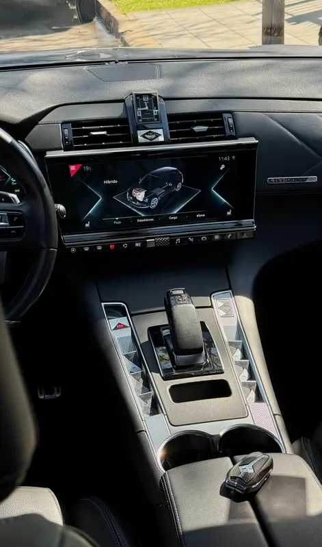 Mirá esta publicación de Ds Automobiles DS7