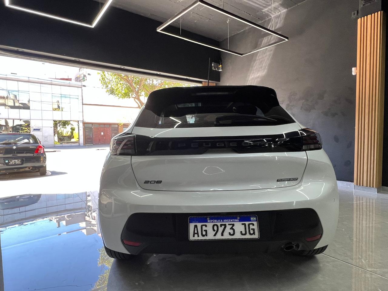 Mira esta publicación de Peugeot 208