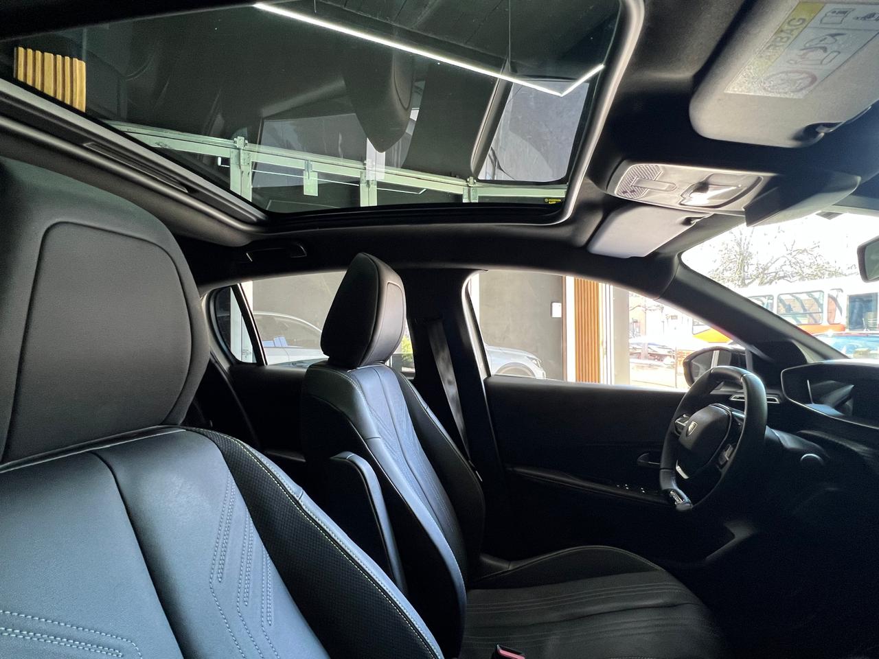 Mira esta publicación de Peugeot 208