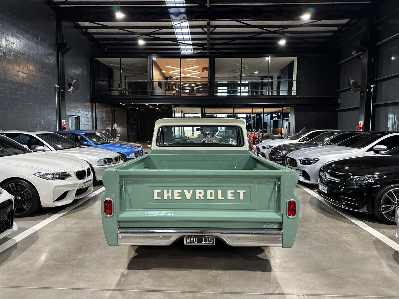 Mira esta publicación de Chevrolet C10