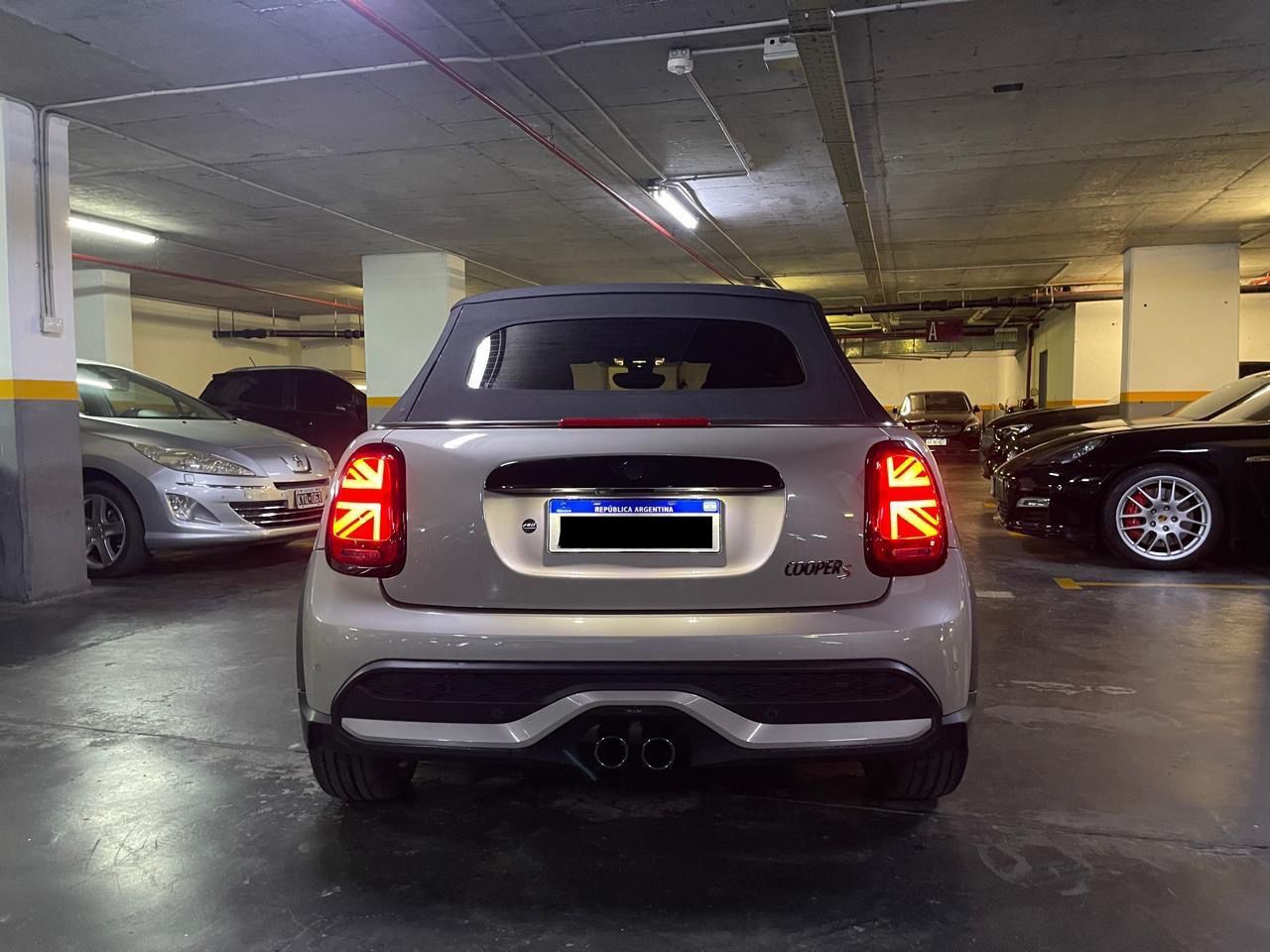 Mira esta publicación de Mini Cooper Cabrio