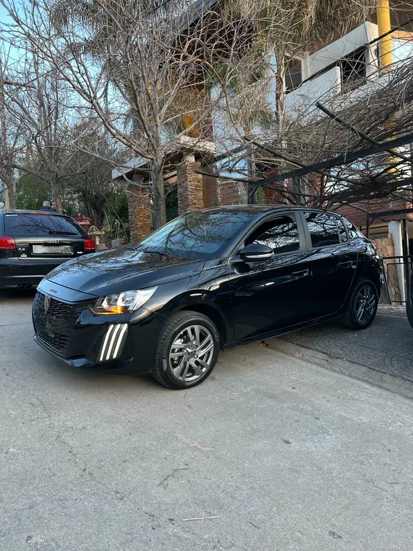 Mirá esta publicación de Peugeot 208
