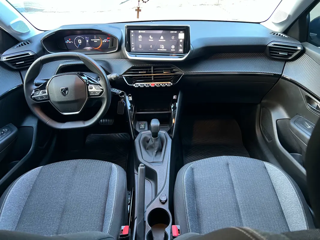 Mirá esta publicación de Peugeot 208