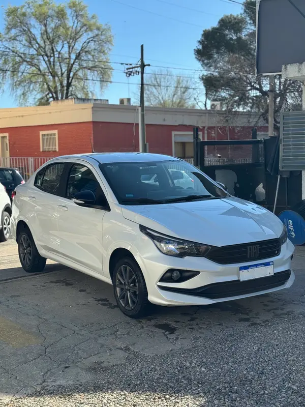 Mira esta publicación de Fiat Cronos 2024 en Motordil