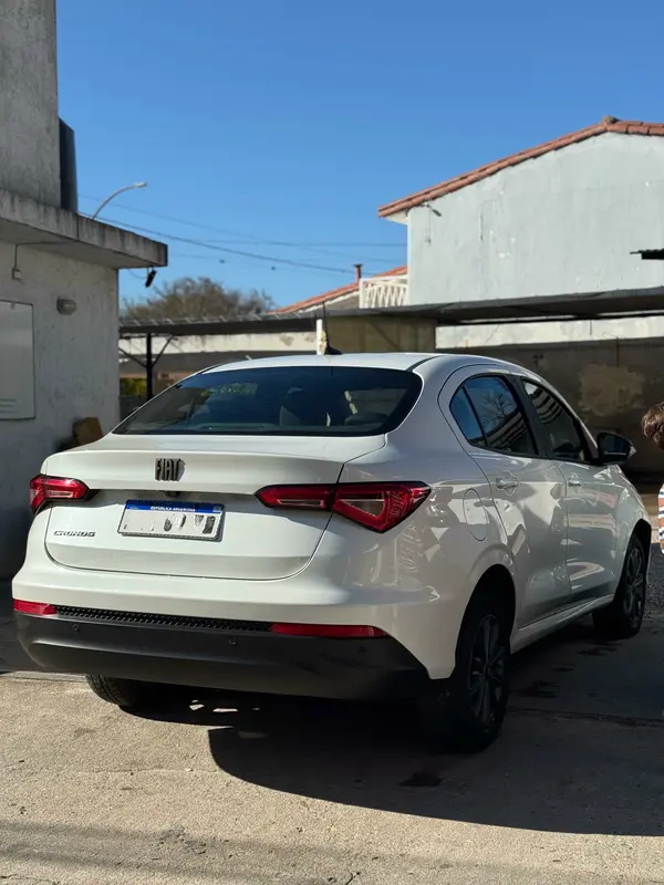 Mira esta publicación de Fiat Cronos 2024 en Motordil