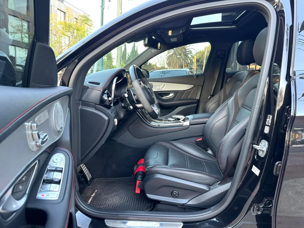 Mira esta publicación de Mercedes Benz GLC