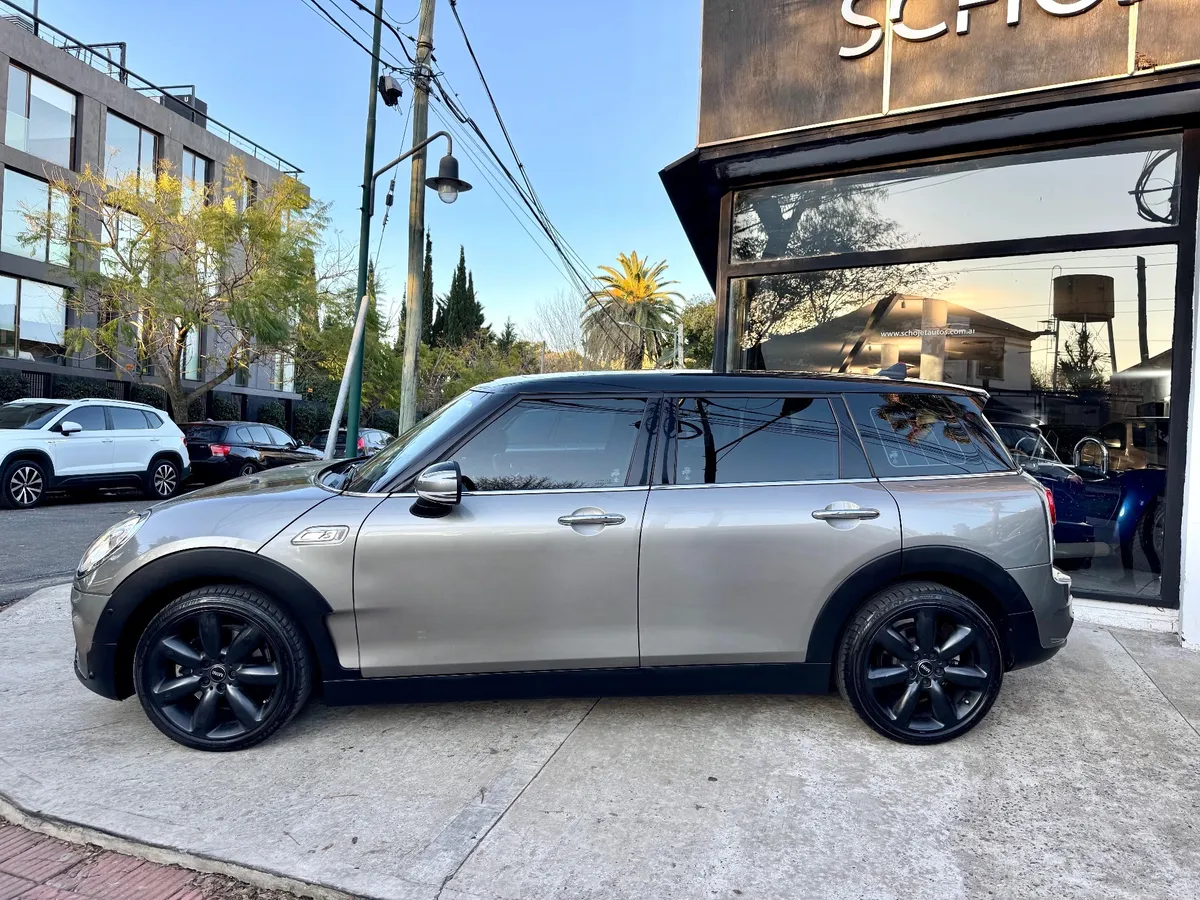 Mirá esta publicación de Mini Cooper Clubman