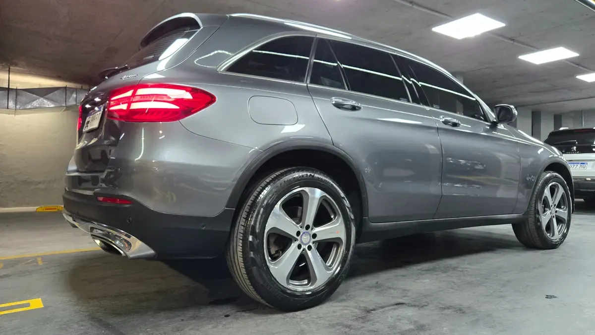 Mira esta publicación de Mercedes Benz GLC