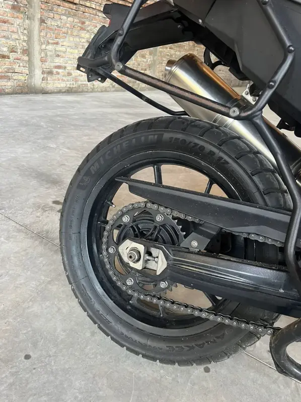 Mira esta publicación de BMW F 650 GS 10 2008 en Motordil