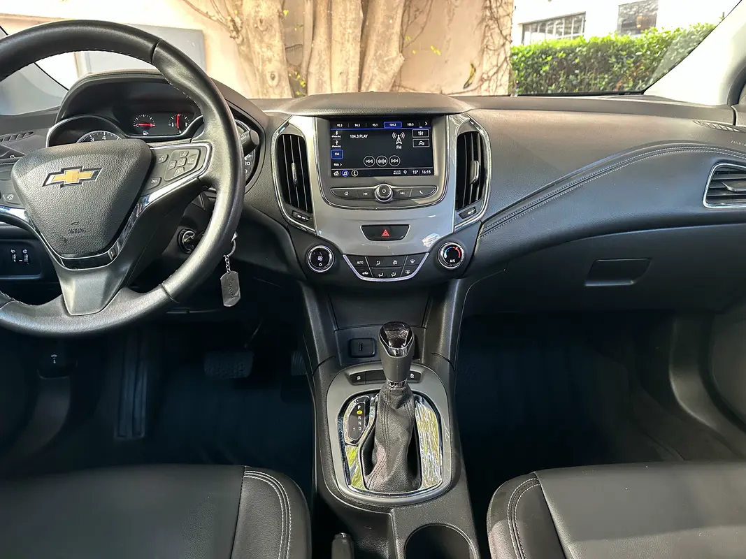 Mira esta publicación de Chevrolet Cruze 2022 en Motordil