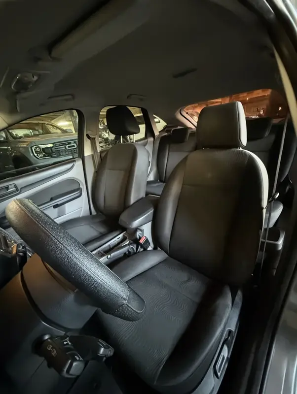 Mira esta publicación de Ford Focus 2013 en Motordil