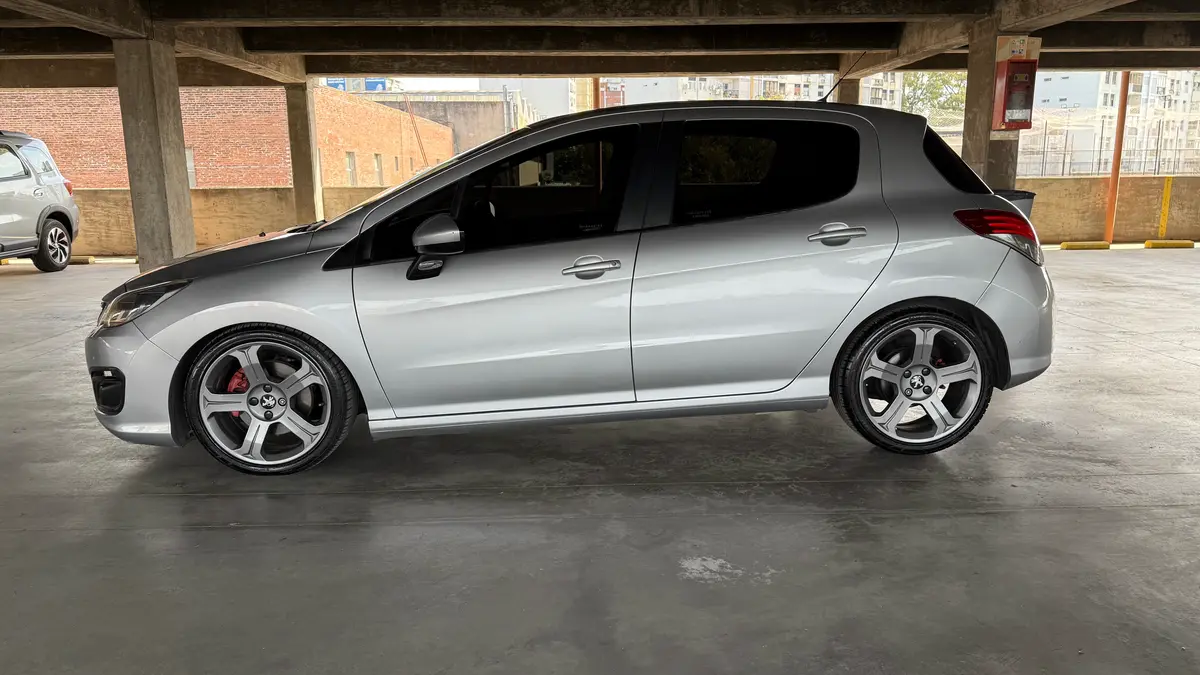 Mira esta publicación de Peugeot 308