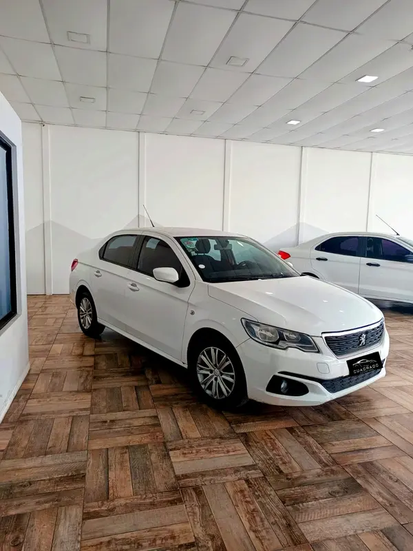 Mira esta publicación de Peugeot 301 2019 en Motordil