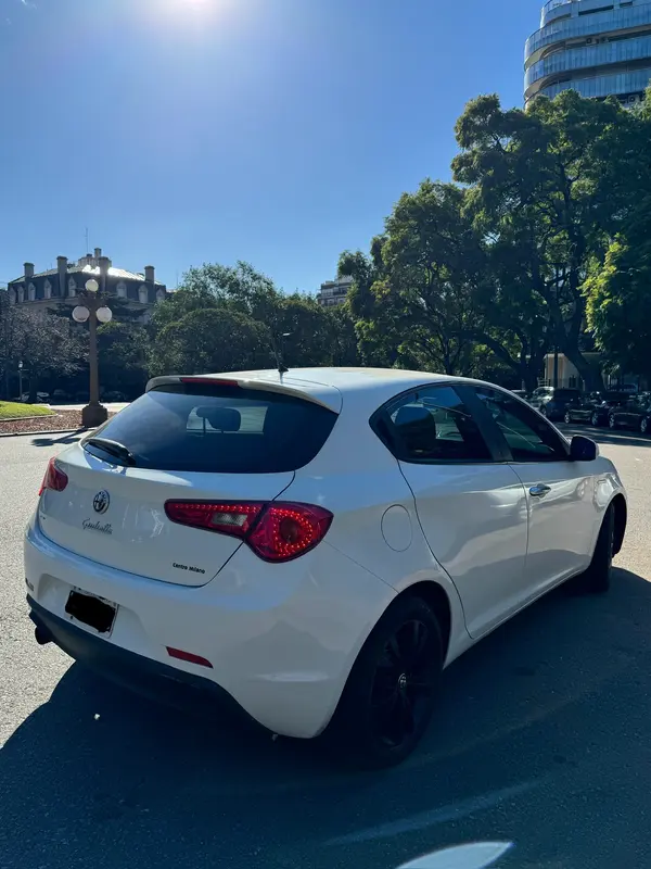 Mira esta publicación de Alfa Romeo Giulietta
