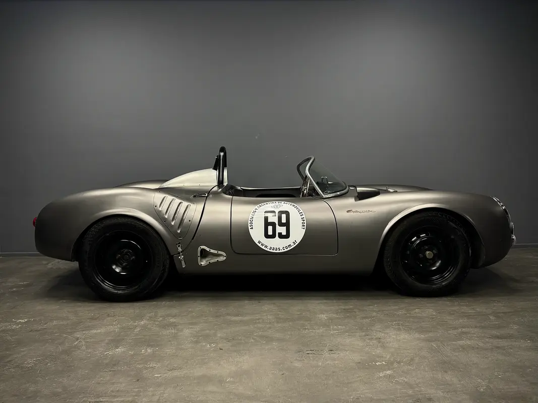 Mira esta publicación de Porsche 550 Spyder