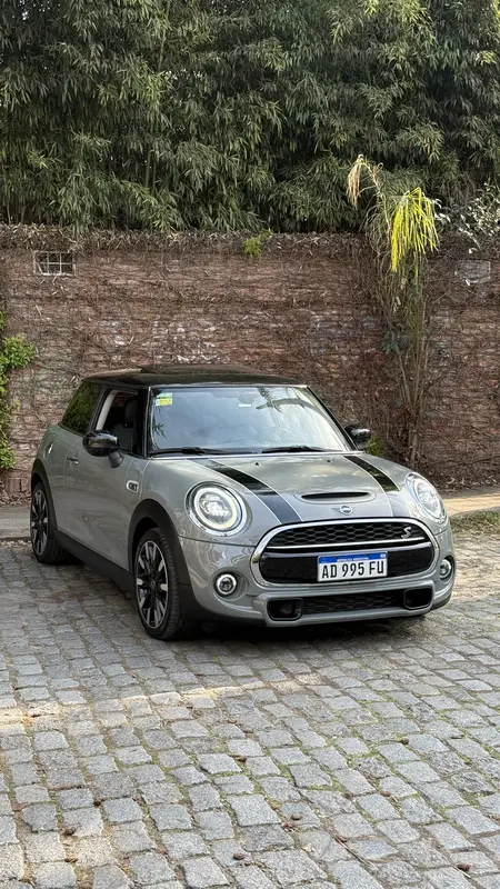 Mira esta publicación de Mini Cooper Cooper
