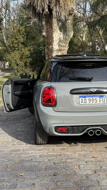 Mira esta publicación de Mini Cooper Cooper