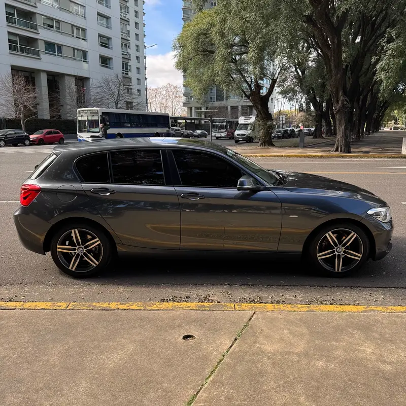 Mira esta publicación de BMW Serie 1