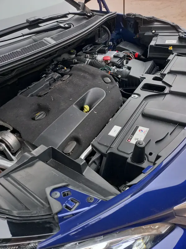 Mira esta publicación de Peugeot 3008 2018 en Motordil