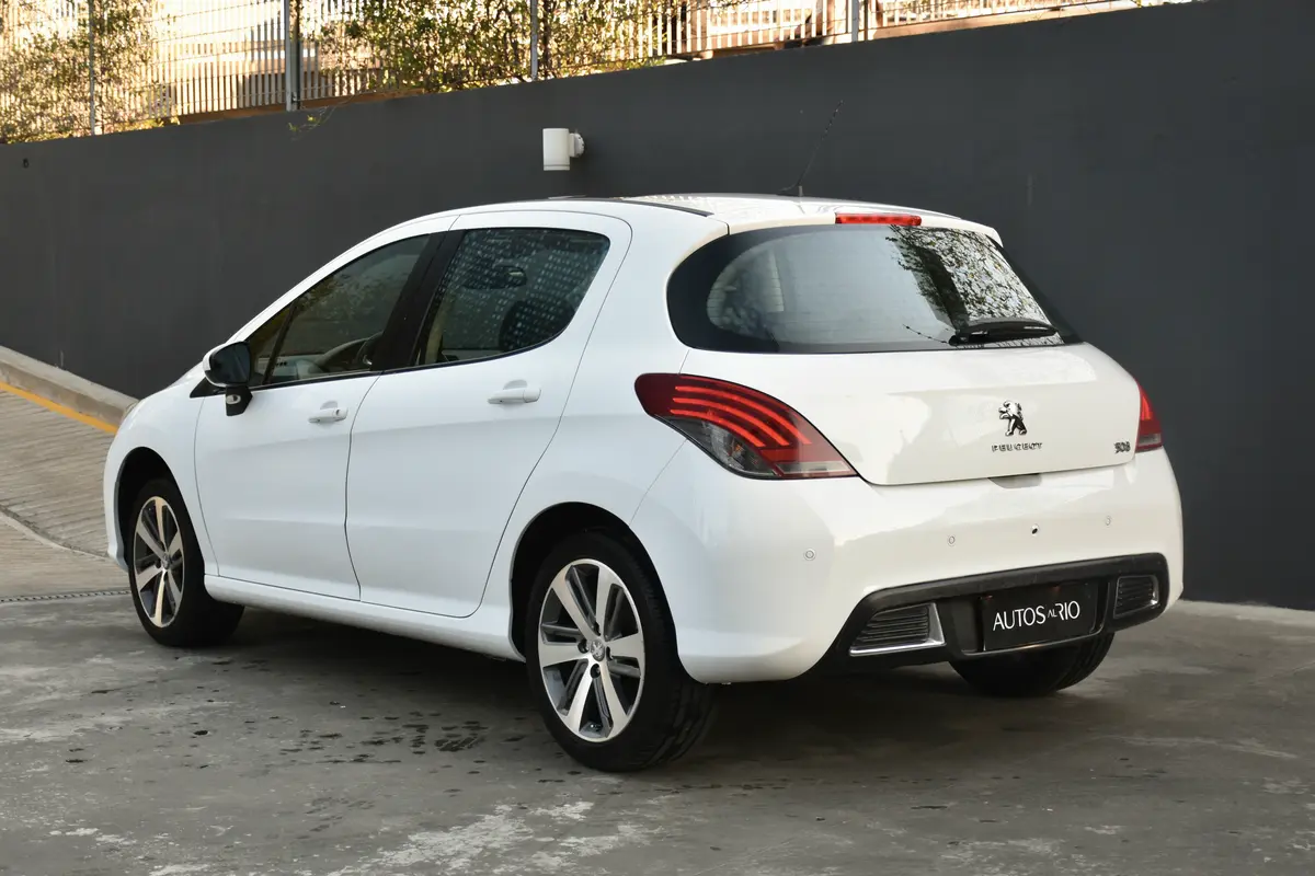 Mira esta publicación de Peugeot 308
