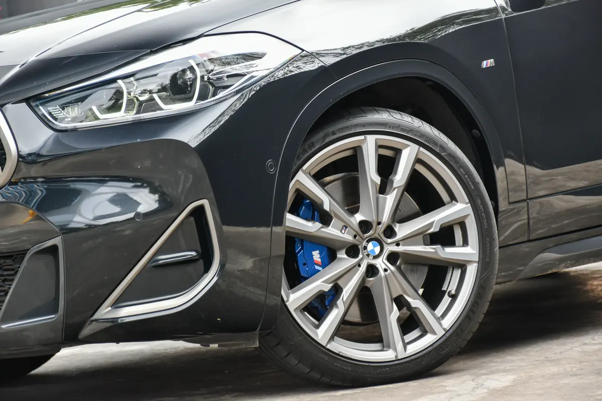 Mira esta publicación de BMW X2 2023 en Motordil