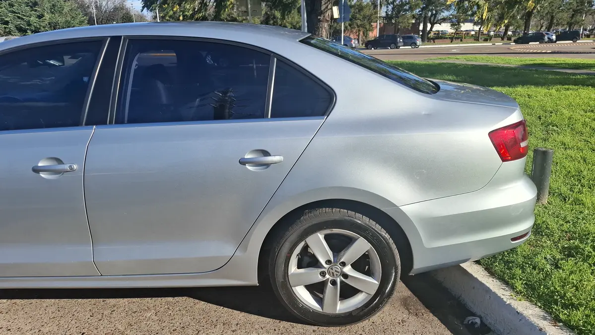 Mira esta publicación de Volkswagen Vento 2016 en Motordil