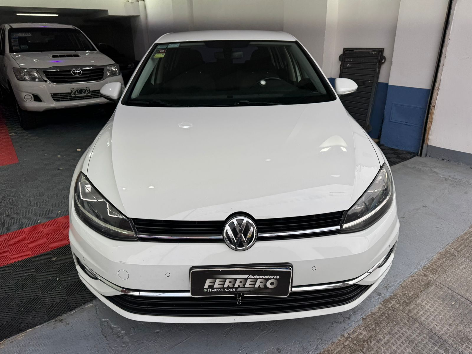 Mira esta publicación de Volkswagen Golf 2019 en Motordil