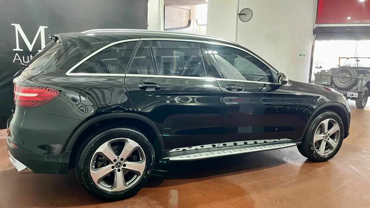 Mira esta publicación de Mercedes Benz GLC