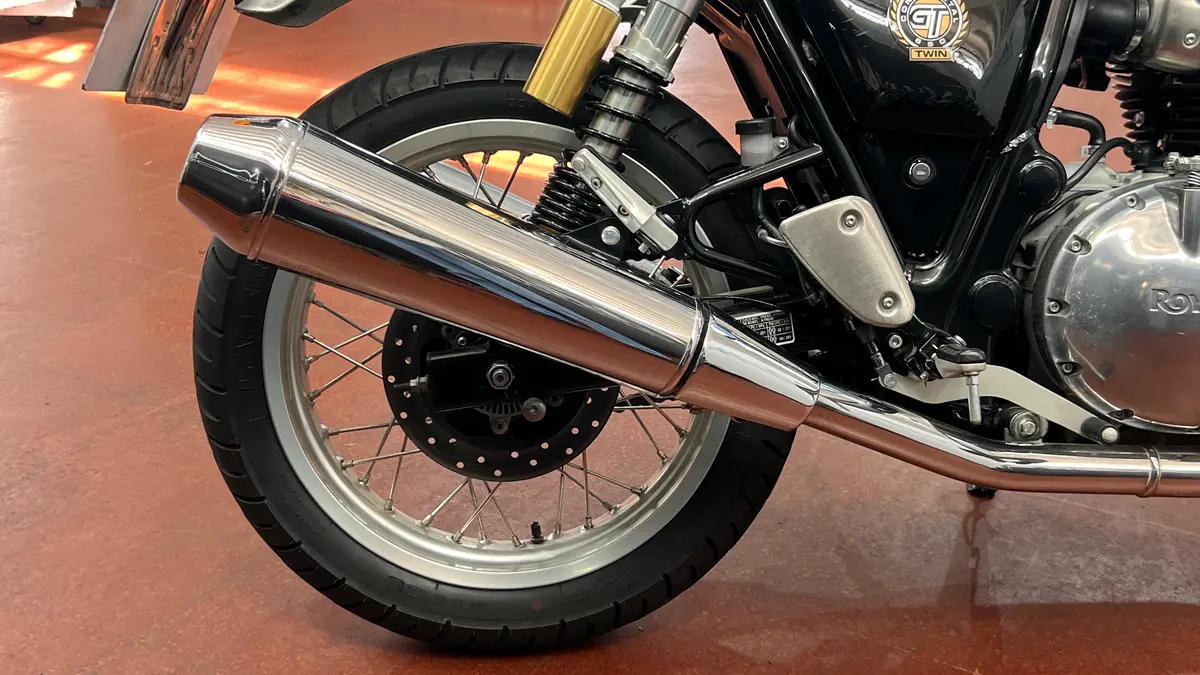 Mira esta publicación de Royal Enfield 650 Continental GT 2020 en Motordil