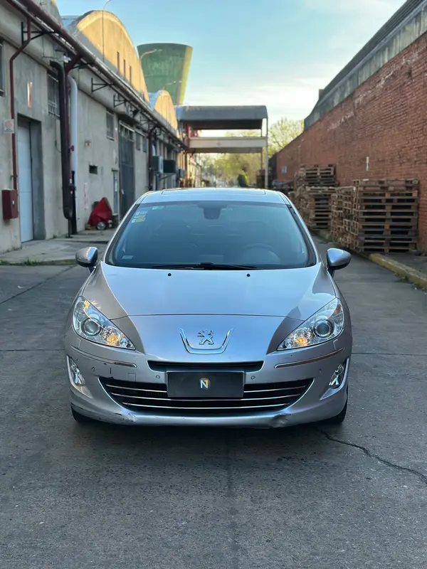 Mira esta publicación de Peugeot 408