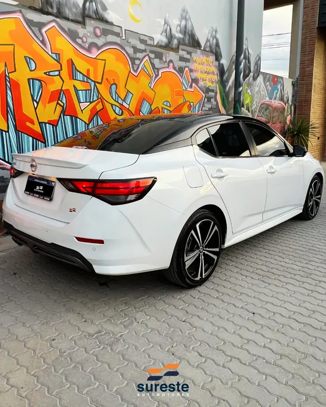Mira esta publicación de Nissan Sentra 2021 en Motordil