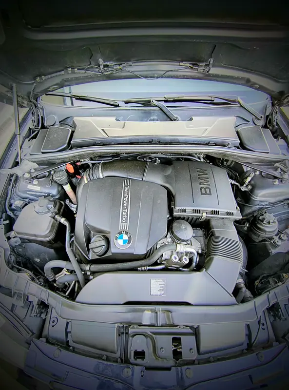 Mira esta publicación de BMW Serie 1 2013 en Motordil