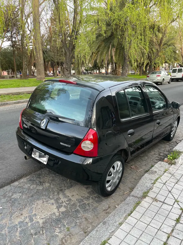 Mira esta publicación de Renault Clio 2 2013 en Motordil