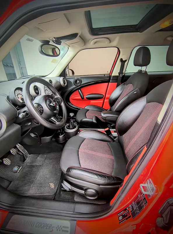 Mira esta publicación de Mini Countryman 2012 en Motordil