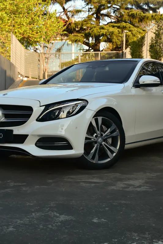 Mira esta publicación de Mercedes Benz Clase C