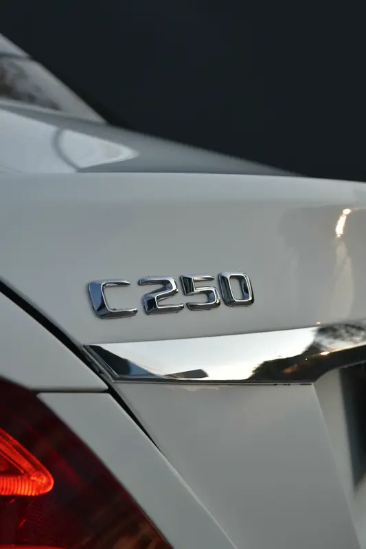 Mira esta publicación de Mercedes Benz Clase C