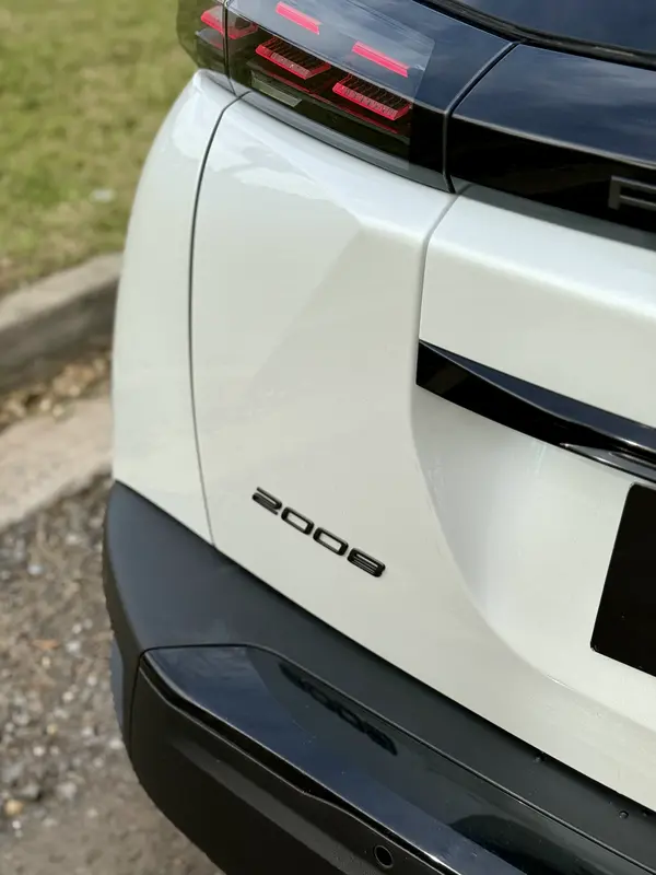 Mira esta publicación de Peugeot 2008