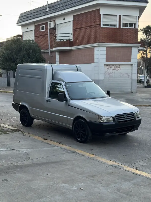 Mira esta publicación de Fiat Fiorino 2009 en Motordil
