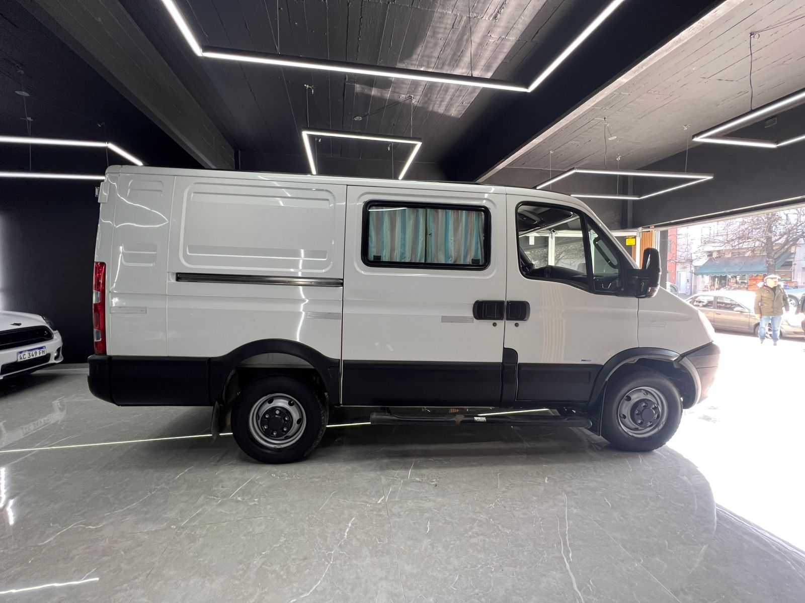 Mira esta publicación de Iveco Otros 2013 en Motordil