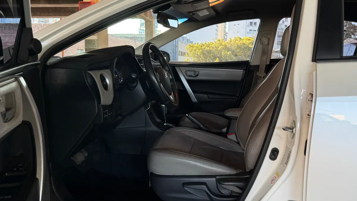 Mira esta publicación de Toyota Corolla 2017 en Motordil