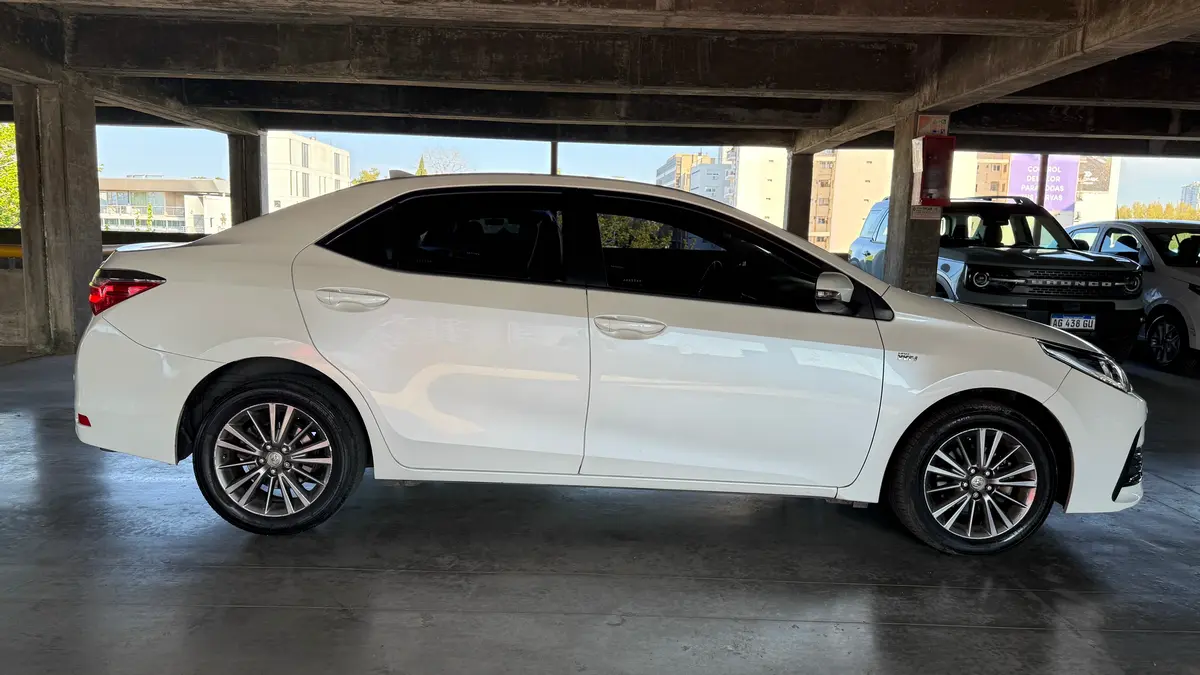 Mira esta publicación de Toyota Corolla 2017 en Motordil