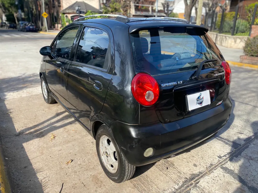 Mira esta publicación de Chevrolet Spark 2008 en Motordil