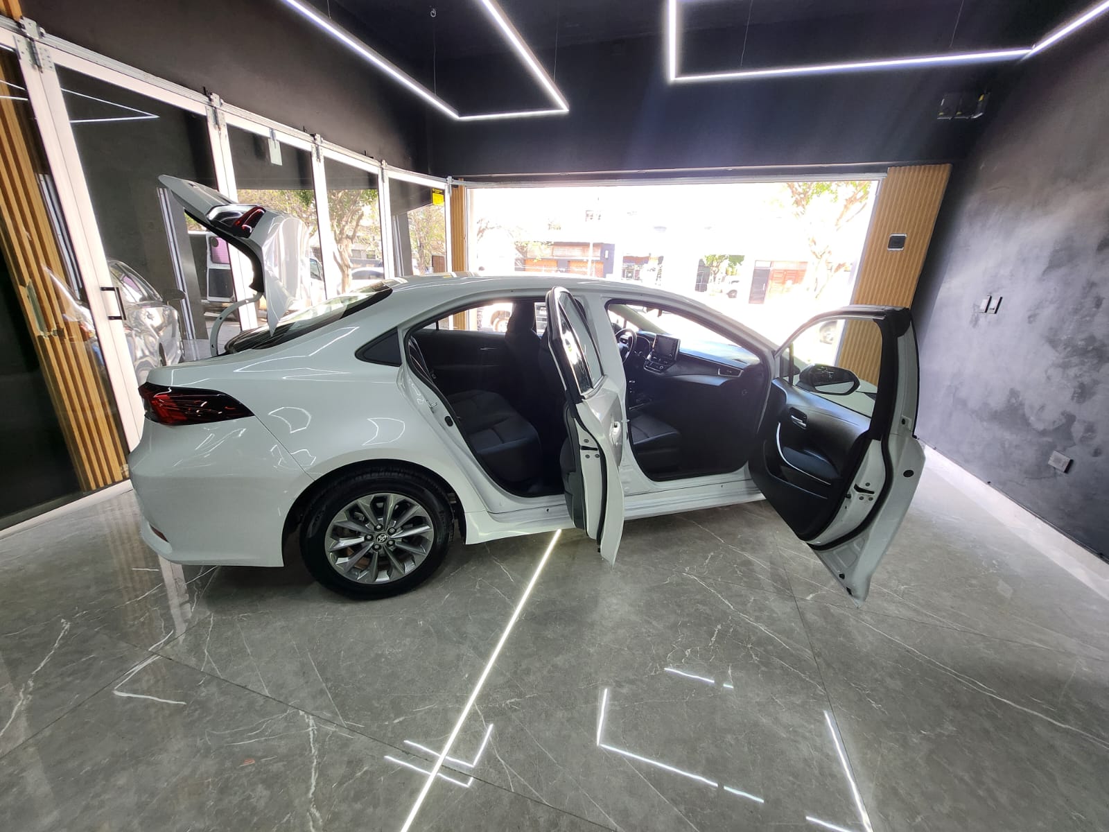 Mira esta publicación de Toyota Corolla 2022 en Motordil